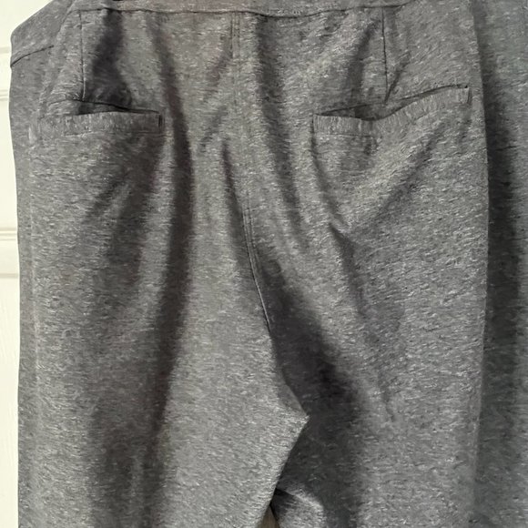 Lululemon Straight Legged Grey Pants size 10 - Picture 3 of 5
